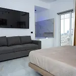 Sky Touch Bed and breakfast Nápoles
